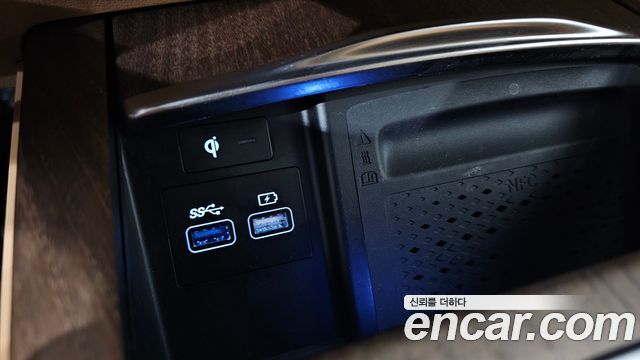 Genesis G80 2022 — photo 20
