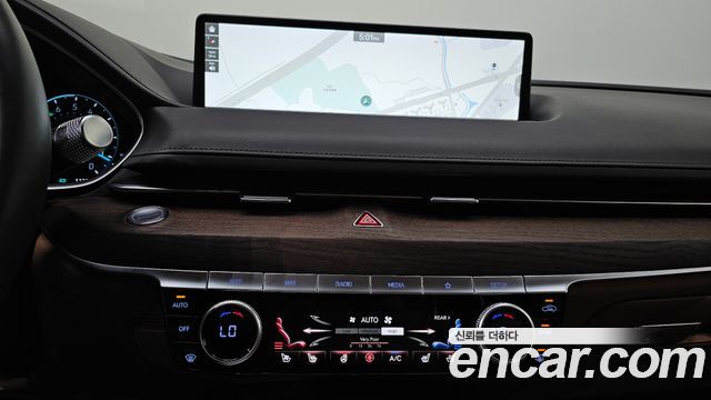 Genesis G80 2022 — photo 21