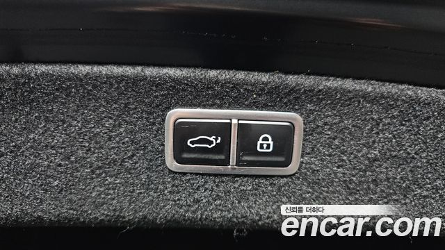 Genesis G80 2022 — photo 27
