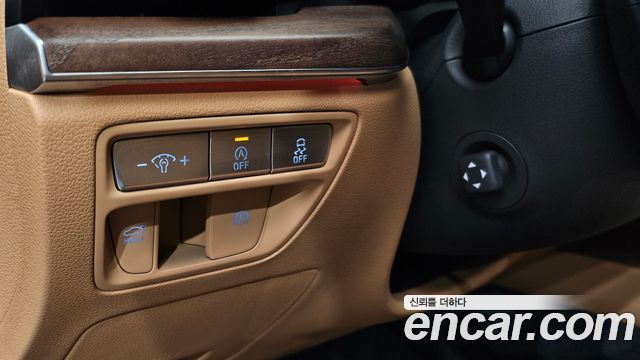 Genesis G80 2022 — photo 30