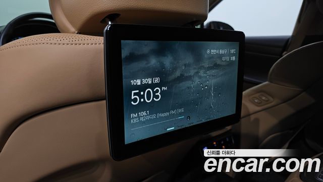 Genesis G80 2022 — photo 31