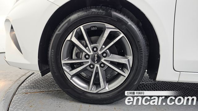 Kia K3 2022 — photo 5