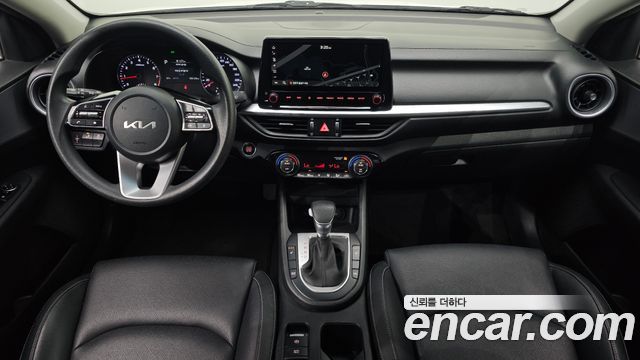 Kia K3 2022 — photo 7