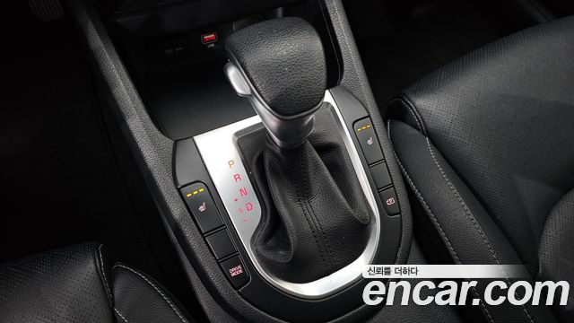 Kia K3 2022 — photo 9