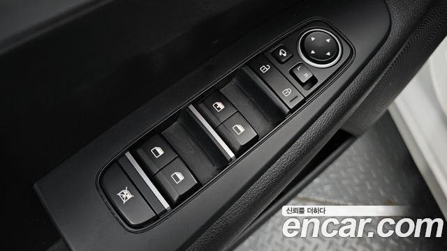 Kia K3 2022 — photo 13