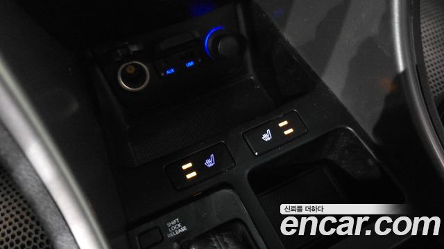 Hyundai Sonata 2014 — photo 19