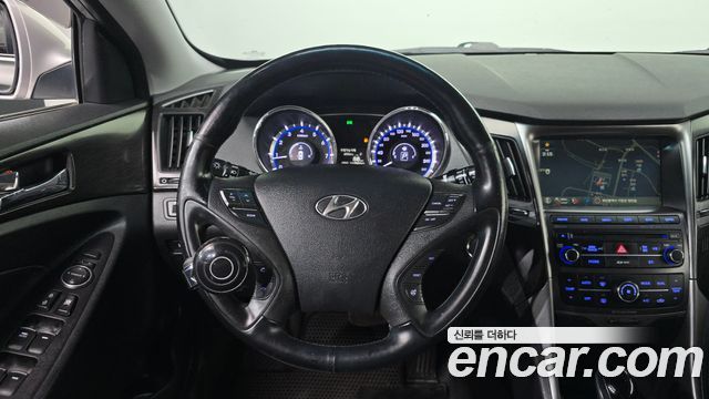 Hyundai Sonata 2014 — photo 21