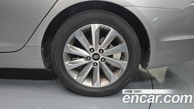 Hyundai Sonata 2014 — photo 7