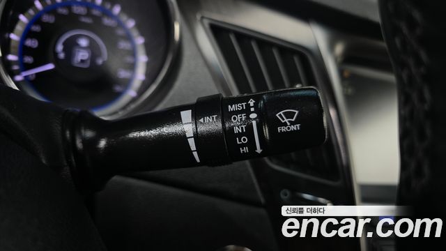 Hyundai Sonata 2014 — photo 27
