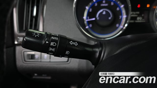 Hyundai Sonata 2014 — photo 28