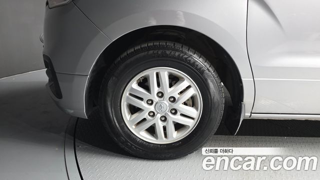 Hyundai Starex 2019 — photo 5