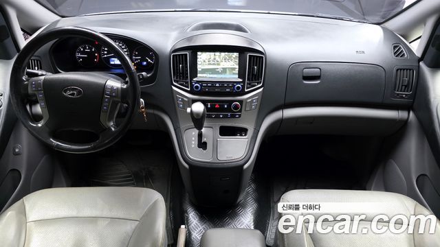 Hyundai Starex 2019 — photo 7