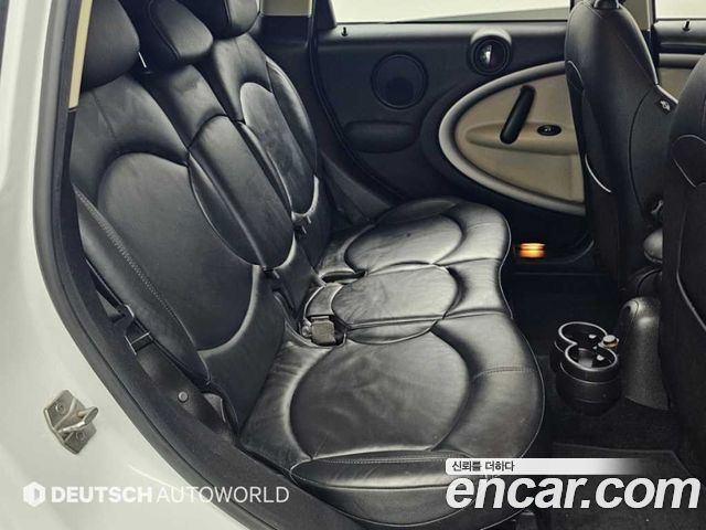 Mini Countryman 2016 — photo 12