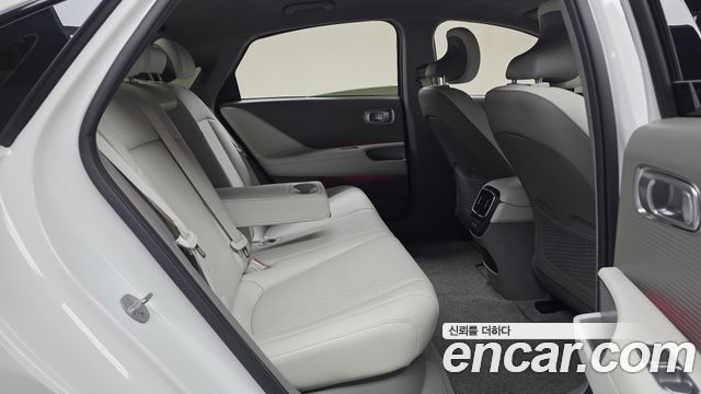 Hyundai Ioniq6 2023 — photo 16