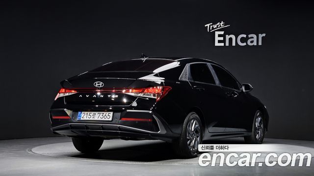 Hyundai AVANTE 2024 — photo 2