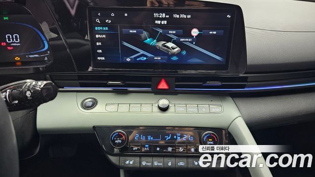 Hyundai AVANTE 2024 — photo 14