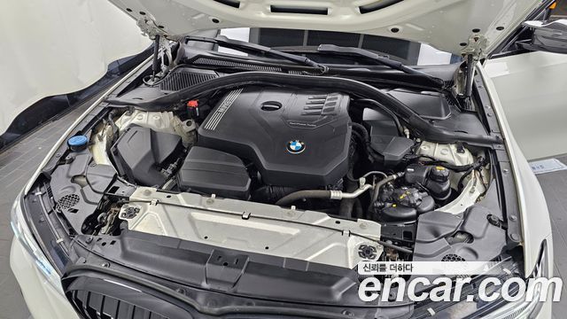 BMW 3-Series 2019 — photo 6
