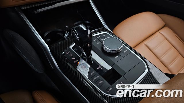 BMW 3-Series 2019 — photo 9