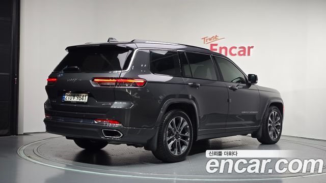 Jeep Cherokee 2022 — photo 2