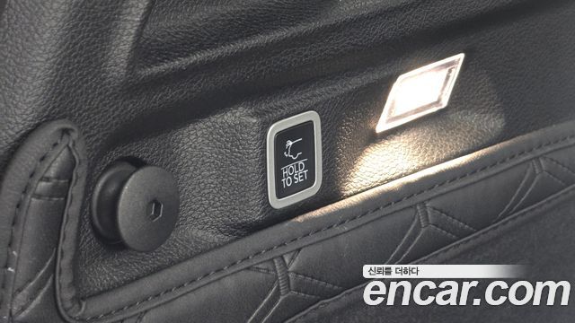 Jeep Cherokee 2022 — photo 29