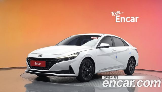 Hyundai AVANTE 2023 — photo 1