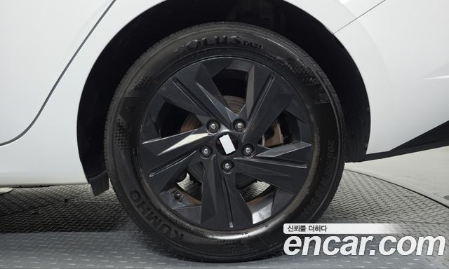 Hyundai AVANTE 2023 — photo 7