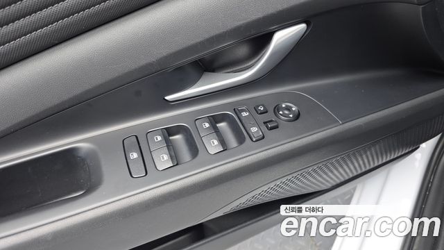 Hyundai AVANTE 2023 — photo 28
