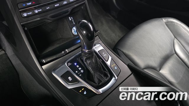 Hyundai Grandeur 2015 — photo 12