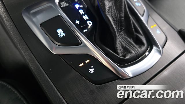 Hyundai Grandeur 2015 — photo 24