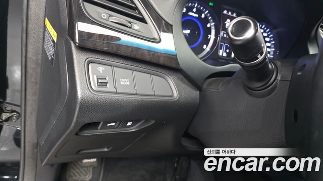 Hyundai Grandeur 2015 — photo 25