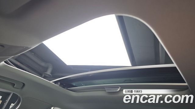 Audi A3 2018 — photo 16