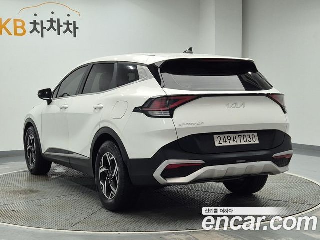 Kia Sportage 2022 — photo 2