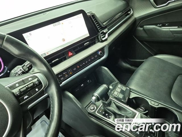 Kia Sportage 2022 — photo 9