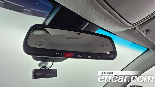 Kia Niro 2023 — photo 23