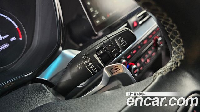 Kia Niro 2023 — photo 25