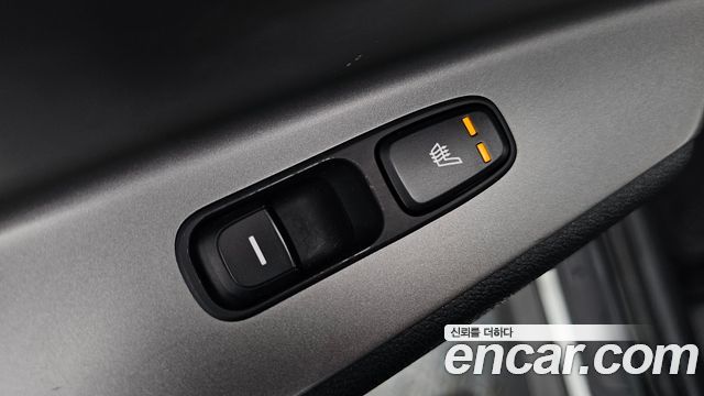 Kia Niro 2023 — photo 28