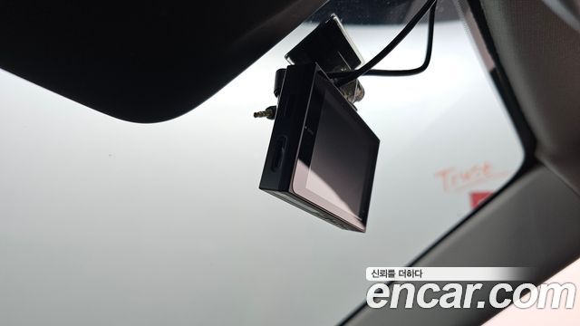 Chevrolet Korea Trailblazer 2022 — photo 28