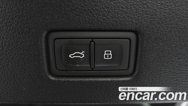 Audi A7 2022 — photo 21