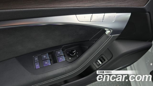 Audi A7 2022 — photo 27