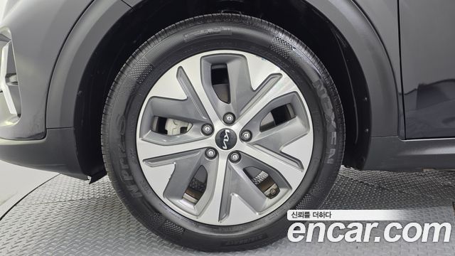 Kia Niro 2023 — photo 5