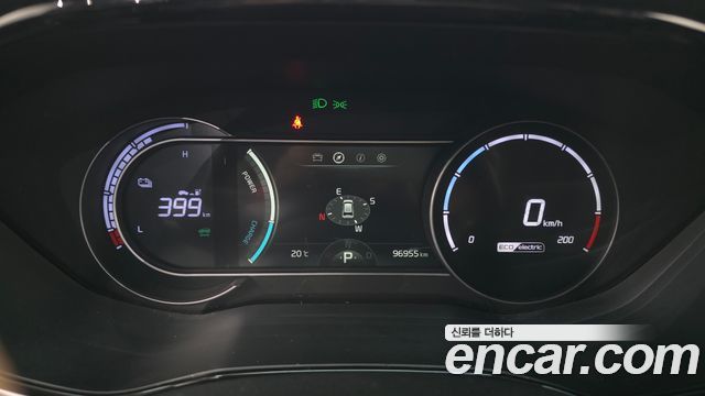 Kia Niro 2023 — photo 11