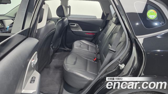 Kia Niro 2023 — photo 17