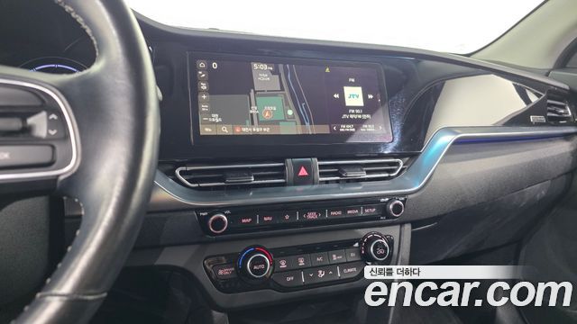 Kia Niro 2023 — photo 18