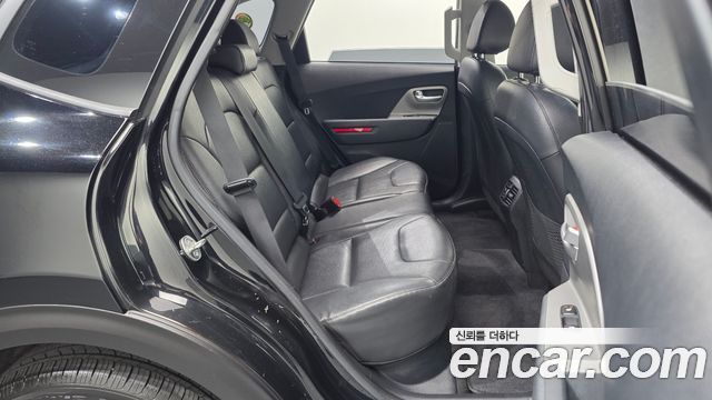 Kia Niro 2023 — photo 22