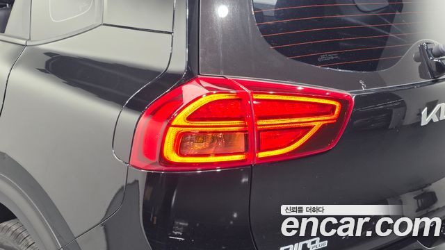 Kia Niro 2023 — photo 9