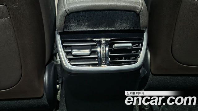 Hyundai Grandeur 2023 — photo 14