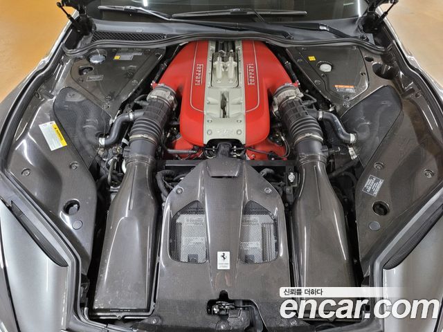 Ferrari 812 2022 — photo 6