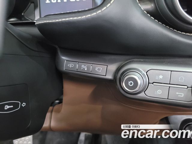 Ferrari 812 2022 — photo 16
