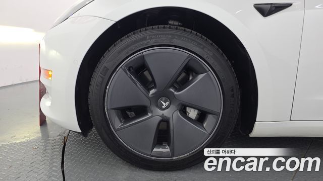Tesla Model 3 2022 — photo 5