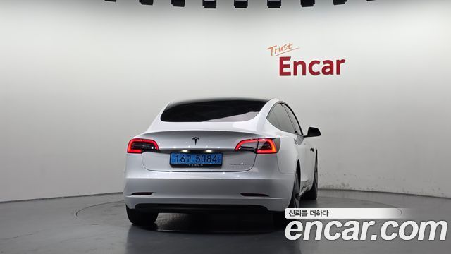 Tesla Model 3 2022 — photo 4